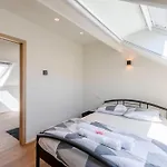 Ereva Seaside 2 Bedroom Duplex Modern 公寓 *