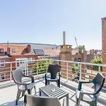 公寓 Ereva Seaside 2 Bedroom Duplex Modern 奥斯滕德